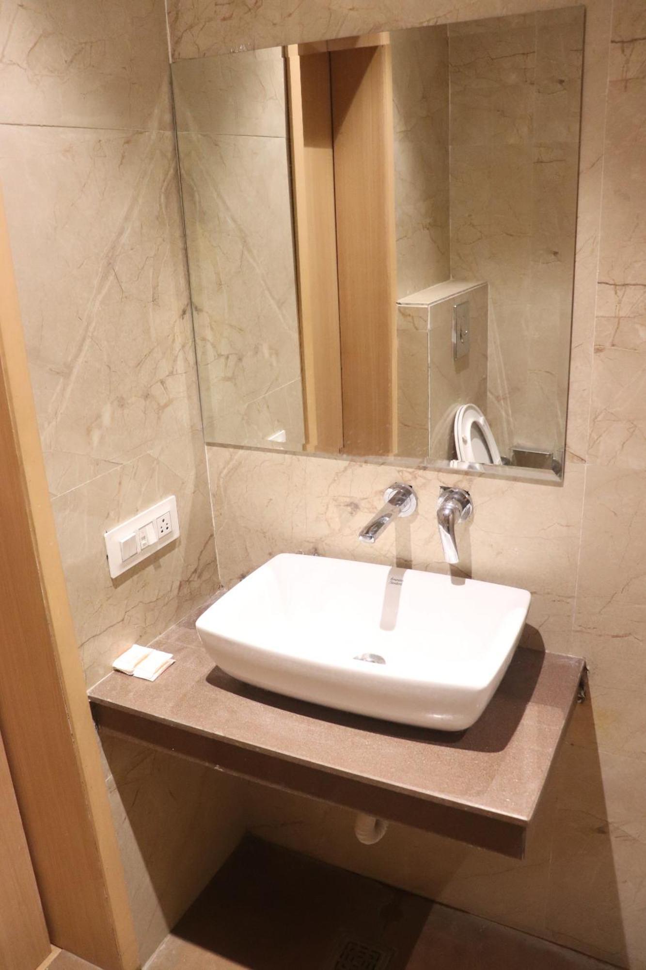 Dream Land Hotel